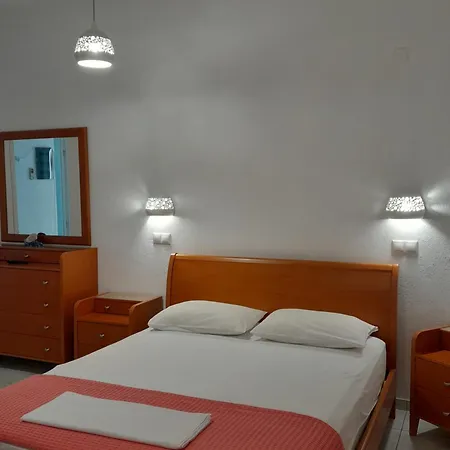 Simeon Appartement *